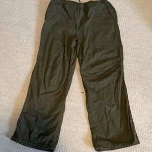 Kotn cotton olive green pants, parachute pant look, sz L
